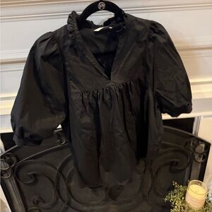 Chic Black Puff Sleeve Blouse